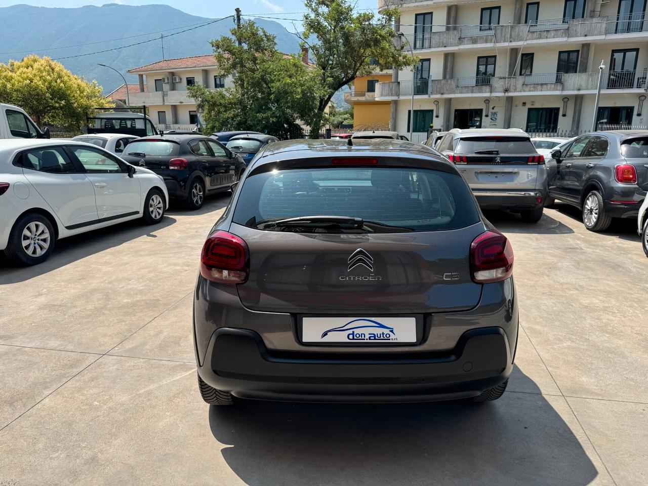 Citroen C3 1..5 100 cv Shine
