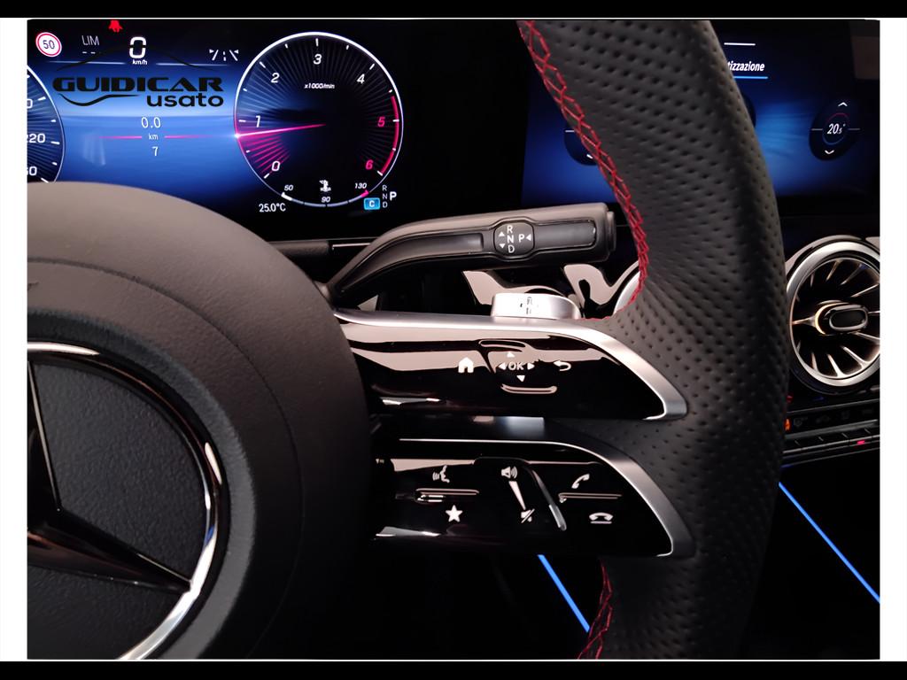 Mercedes-Benz Classe B - W247 2023 - B 180 d AMG Line Advanced Plus auto