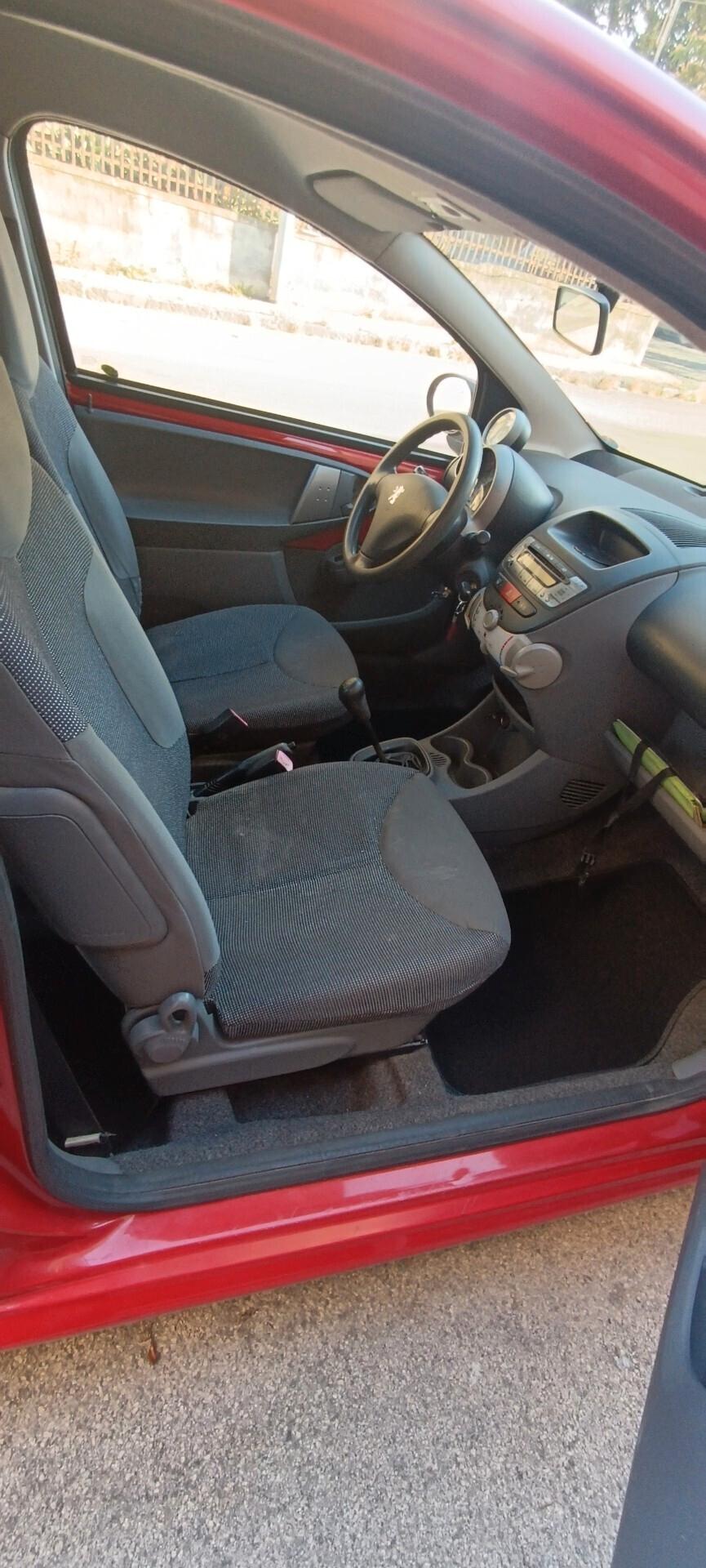 Peugeot 107 1.0 68CV 3p. Sweet Years