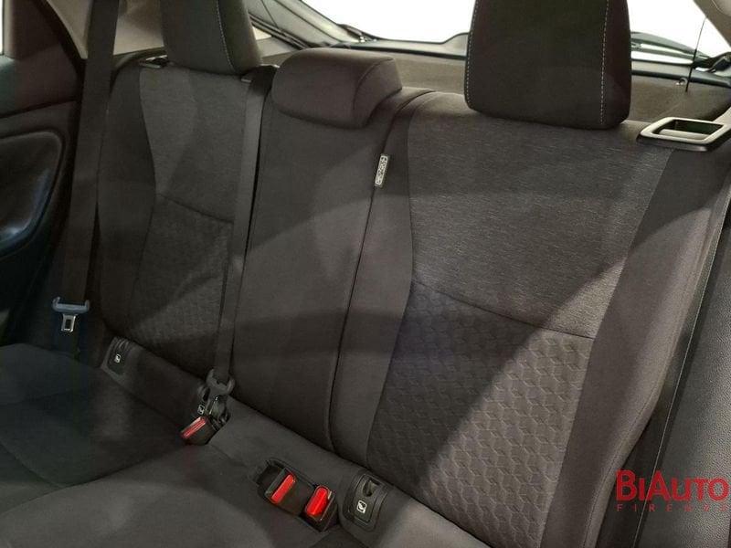 Toyota Yaris Yaris 1.5h Trend