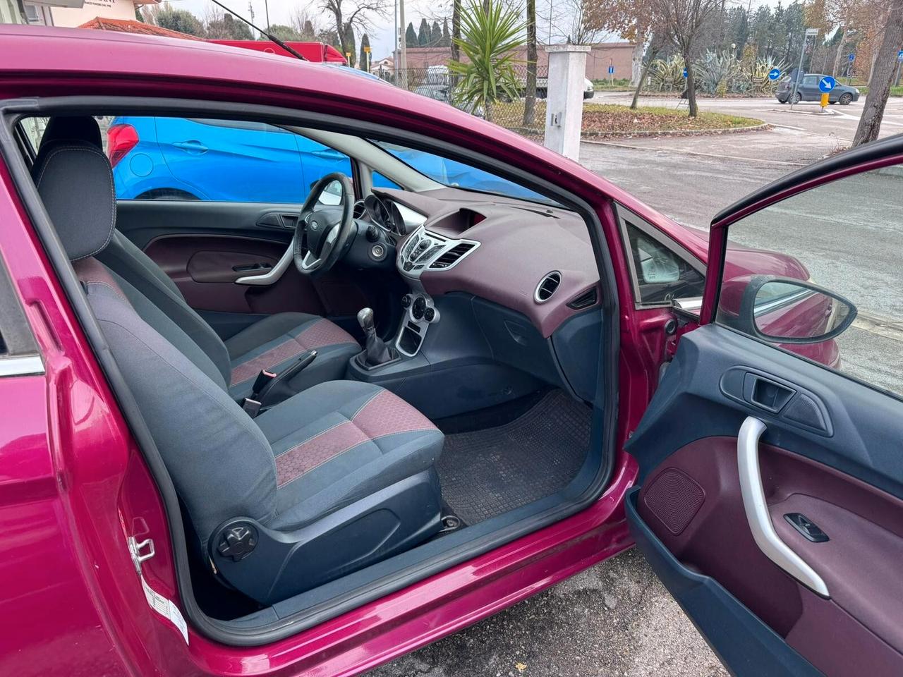 Ford Fiesta 1.4 96CV aut. 3 porte Titanium Gpl