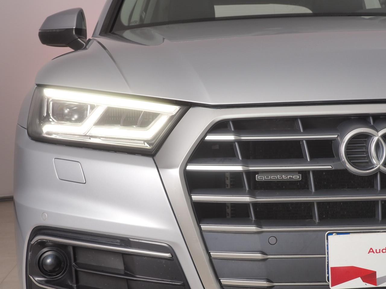 AUDI Q5 II 2017 - Q5 40 2.0 tdi Business quattro 190cv s-tronic