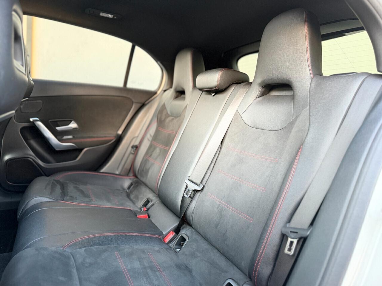 Mercedes-benz A 180 d 1.5 116 CV AMG Automatic Executive