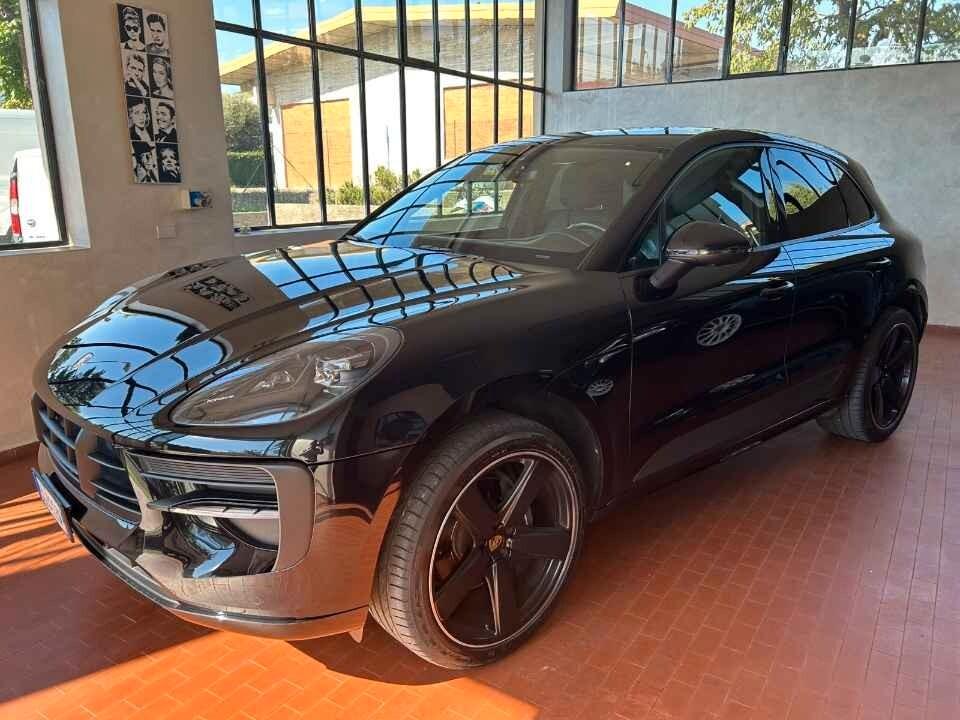Porsche Macan 2.0 245 CV ANN0 2021 TETTO PANORAMICO