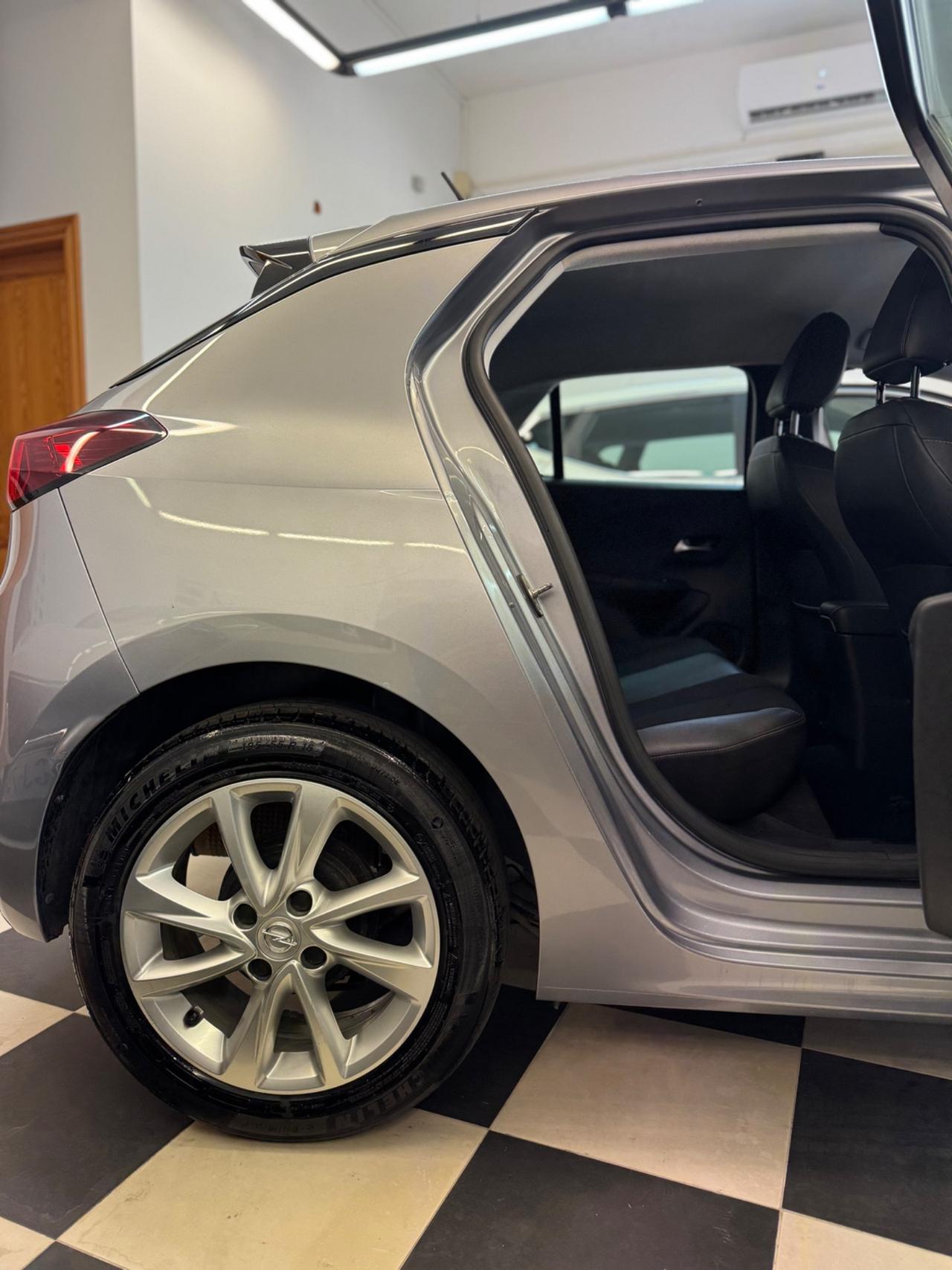 Opel Corsa 1.2 Elegance 5p