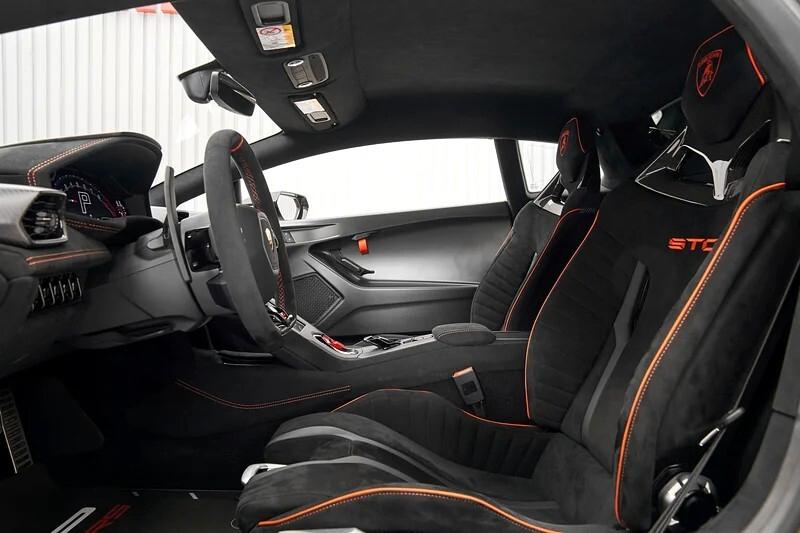 Lamborghini Huracàn STO 5.2 V10 NOLEGGIO LUNGO TERMINE - LEASING FULL INCLUSIVE