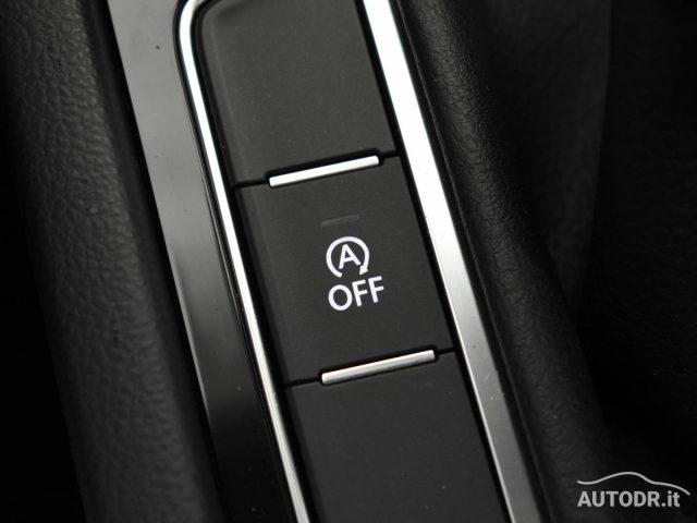 VOLKSWAGEN Passat Variant 2.0 TDI EVO 150cv Business Fari LED, Navi, Ambient