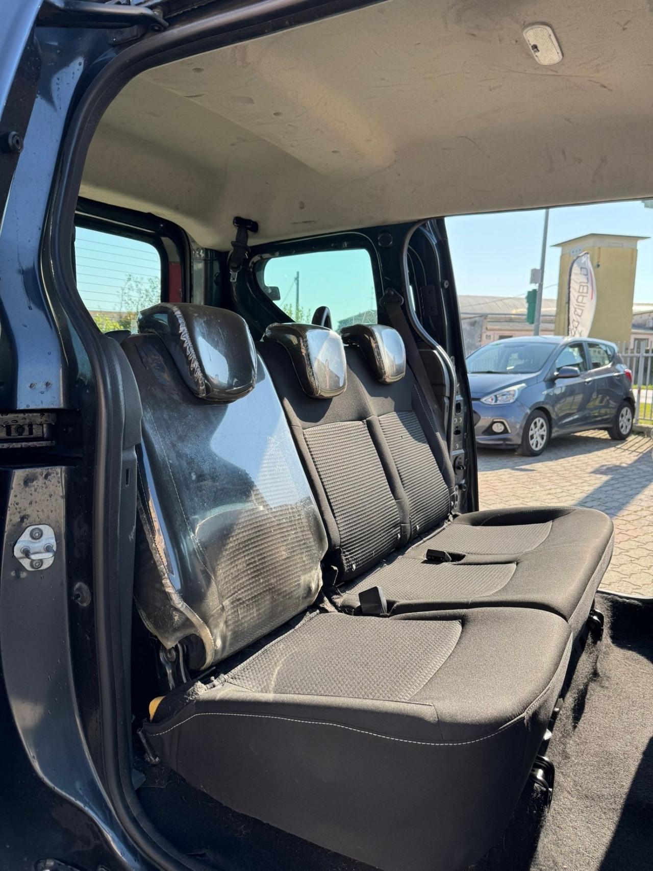 Dacia Dokker 1.6 8V 100CV Start&Stop GPL Ambiance