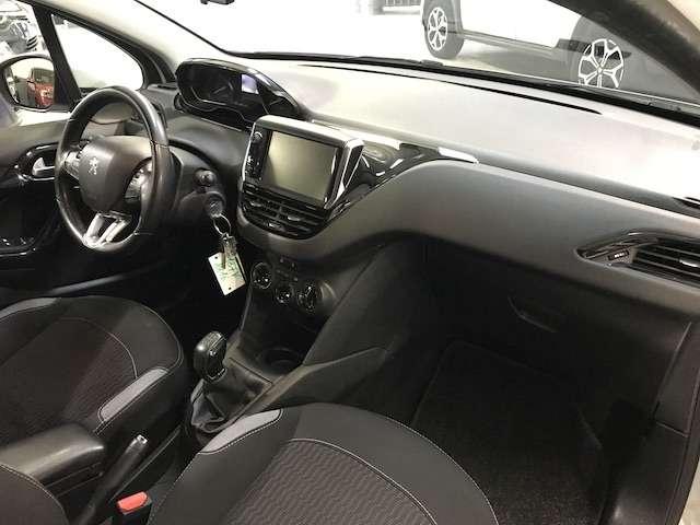 Peugeot 208 208 5p 1.6 bluehdi Allure 75cv / euro6