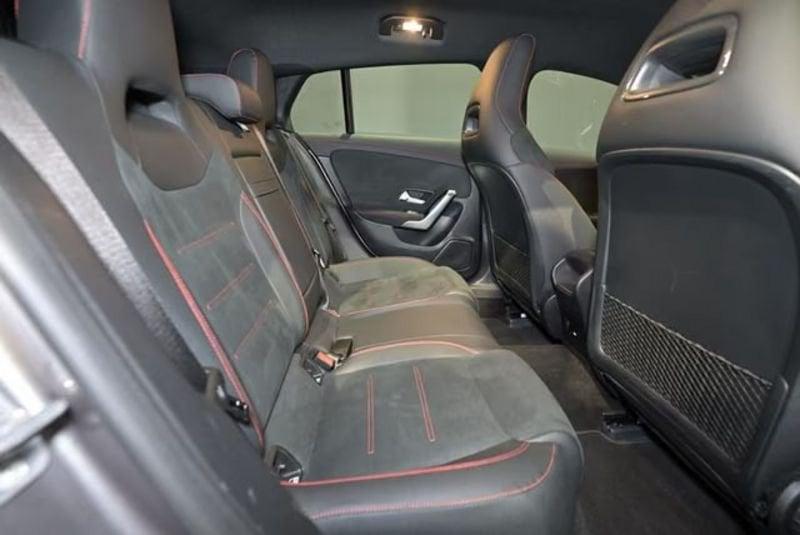 Mercedes-Benz CLA CLA Shooting Brake 180 AMG Line Premium Plus LED CAMERA NAVI