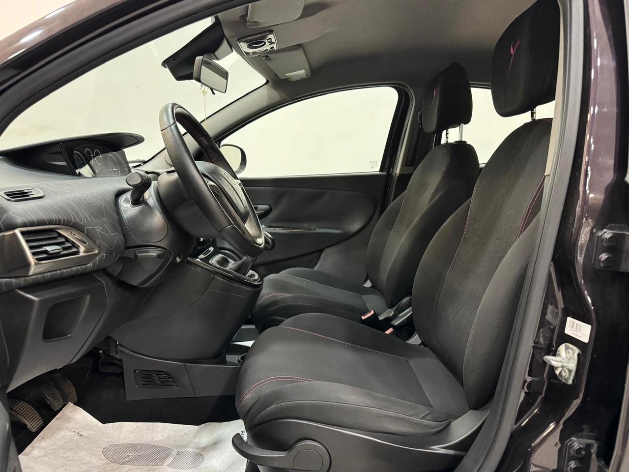 Lancia Ypsilon 1.3 MJT 16V 95 CV 5 porte S&S Platinum