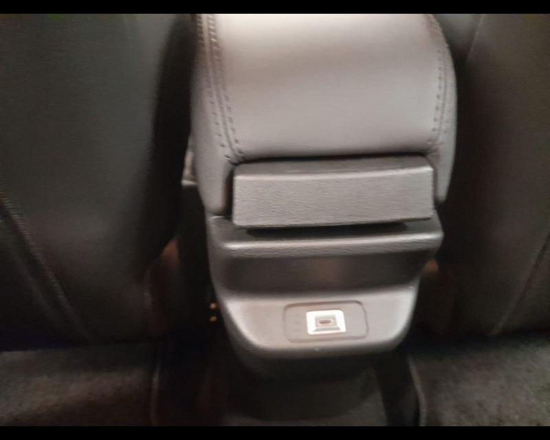 Jeep Avenger E-Hybrid Altitude 1.2 110cv Dct Mhev