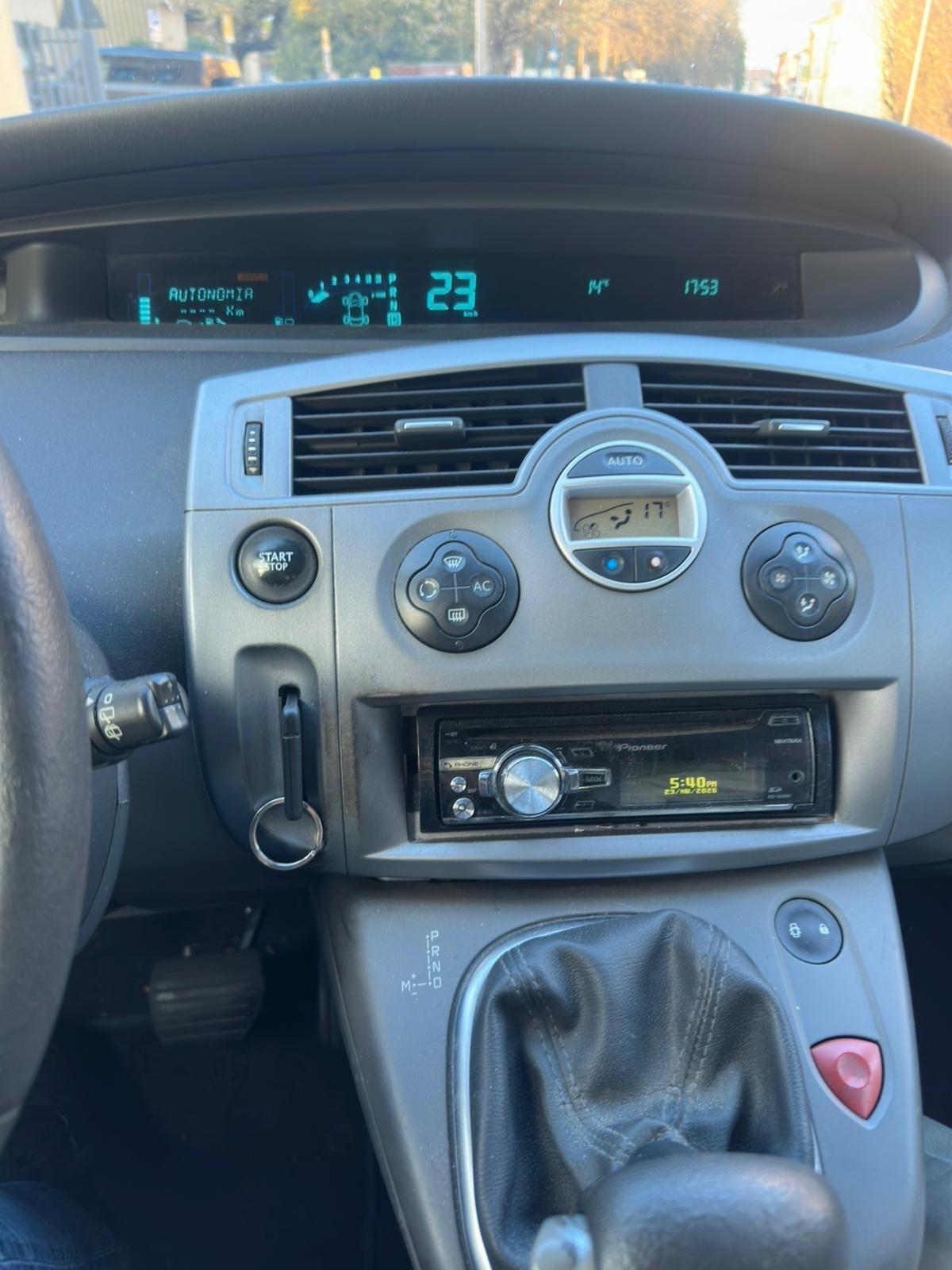 Renault Scenic Scénic 1.9 dCi/130CV Serie Speciale PlayStation Portable