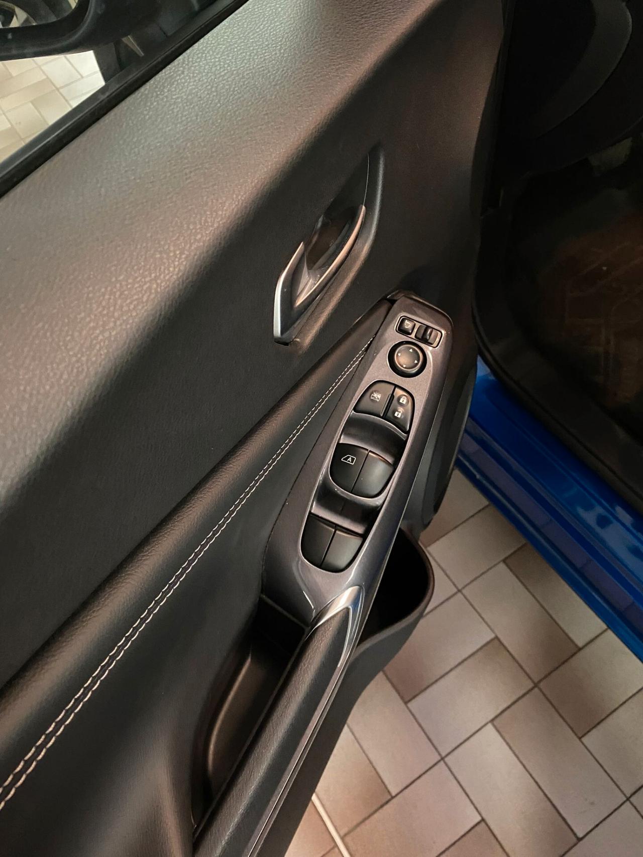 Nissan Juke 1.6 HEV N-Connecta