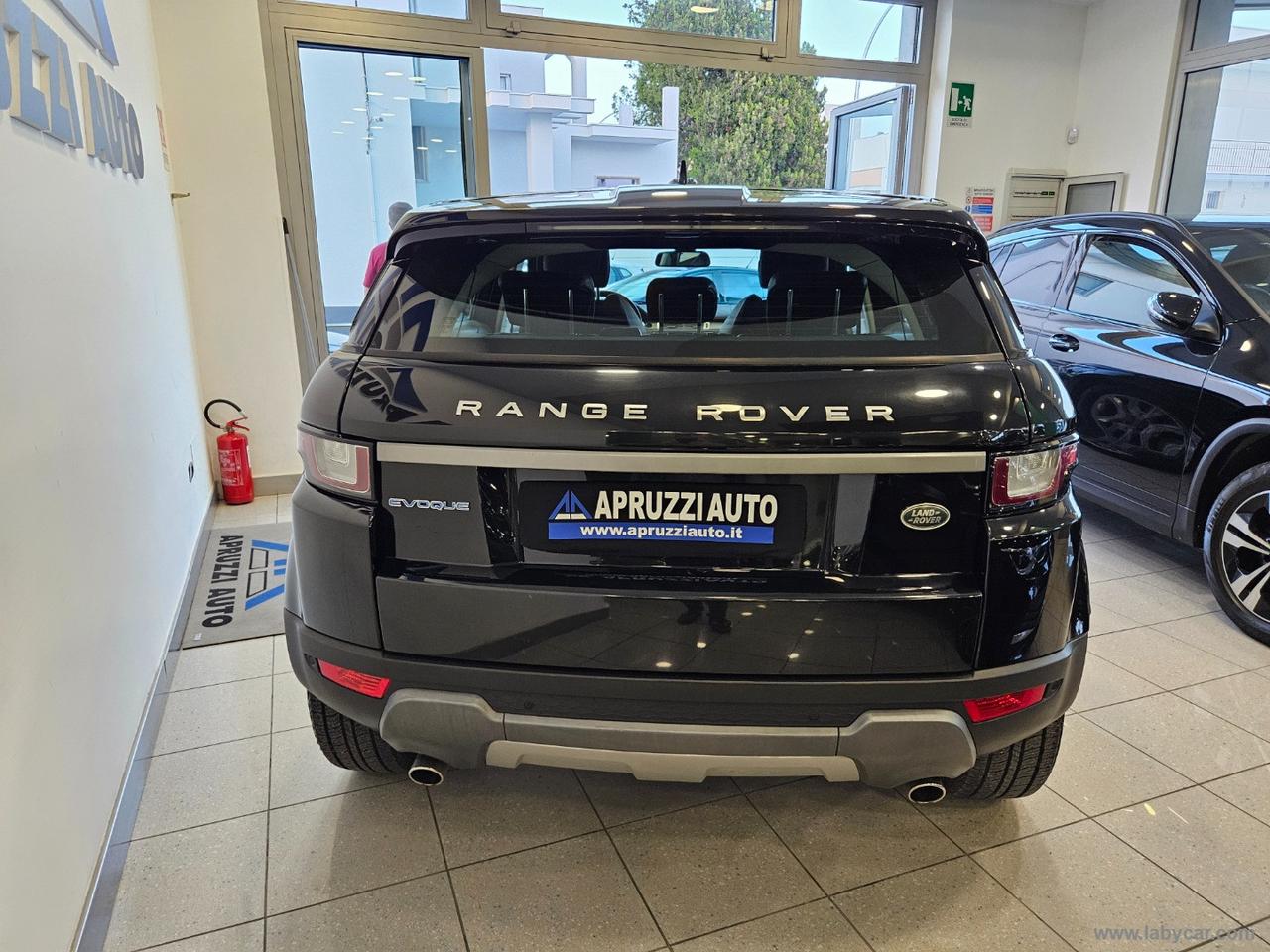 LAND ROVER RR Evoque 2.0 TD4 180CV 5p. SE