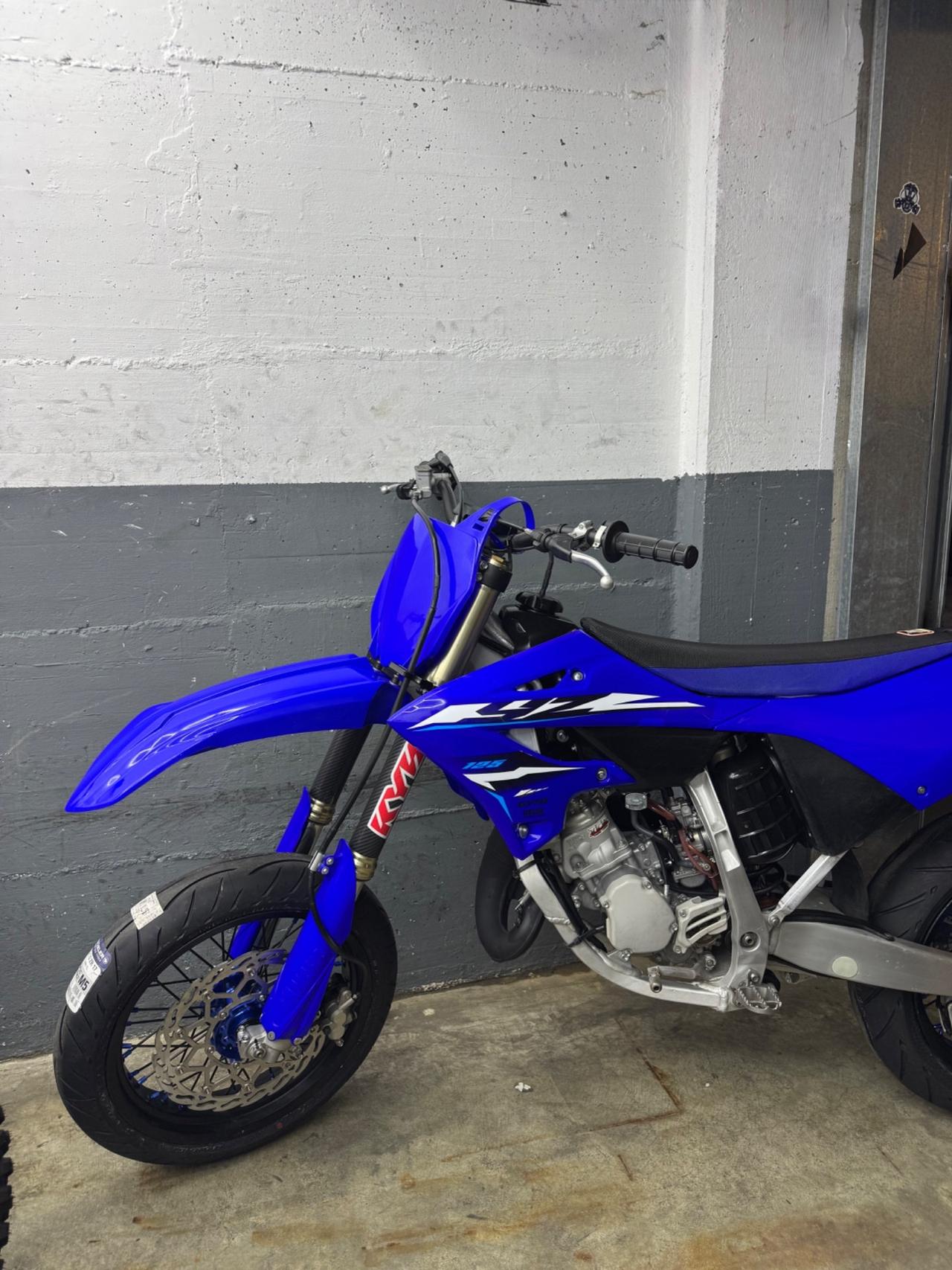 Yamaha YZ 125