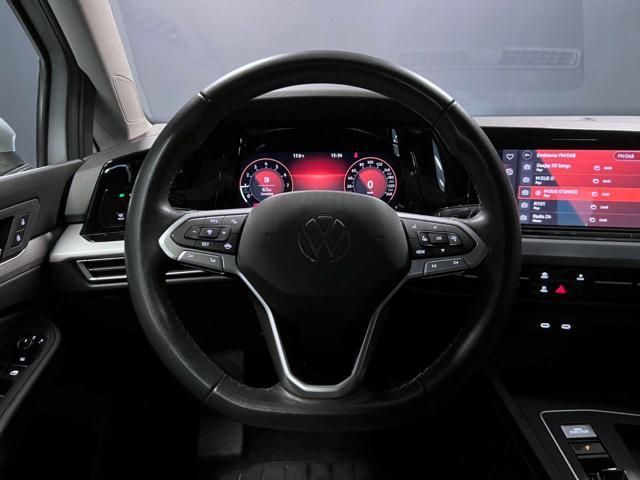 VOLKSWAGEN Golf 1.0 eTSI EVO DSG Life