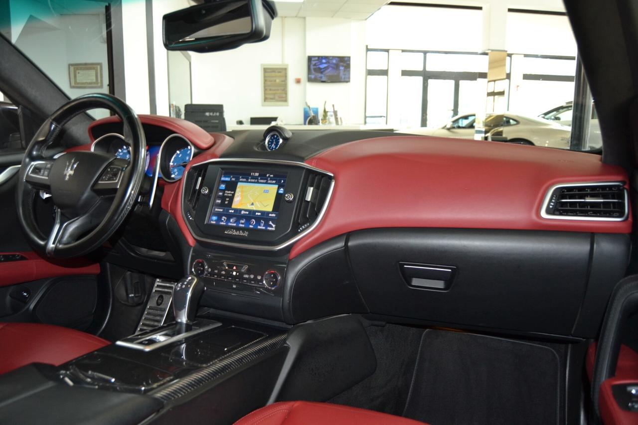 Maserati Ghibli 3.0 V6 Diesel 275Cv Auto/Pelle/Tetto/Garanzia