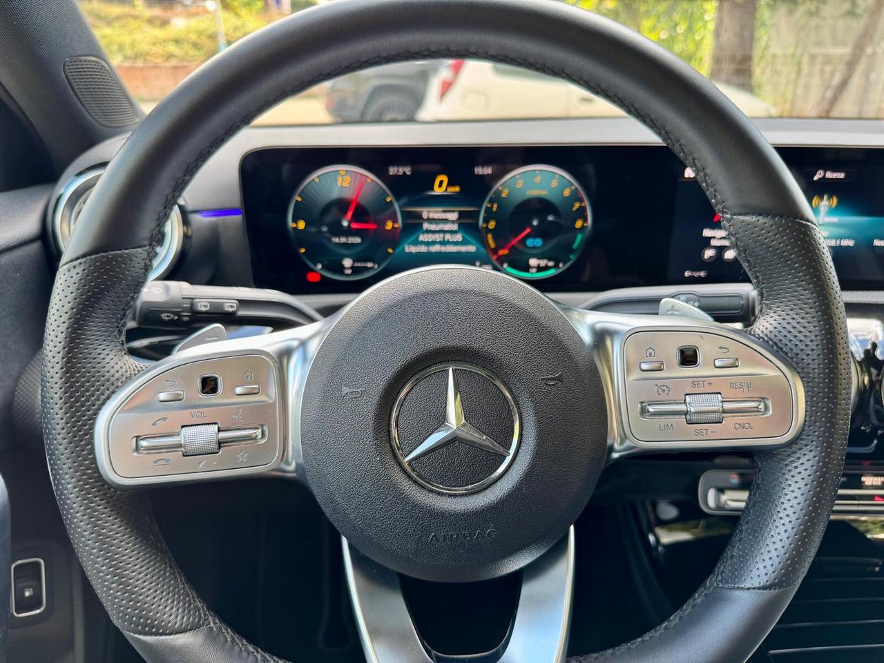 Mercedes A 250e Premium AMG 218CV | Tetto | 18" | Pelle/Alcantara | 57.000 KM