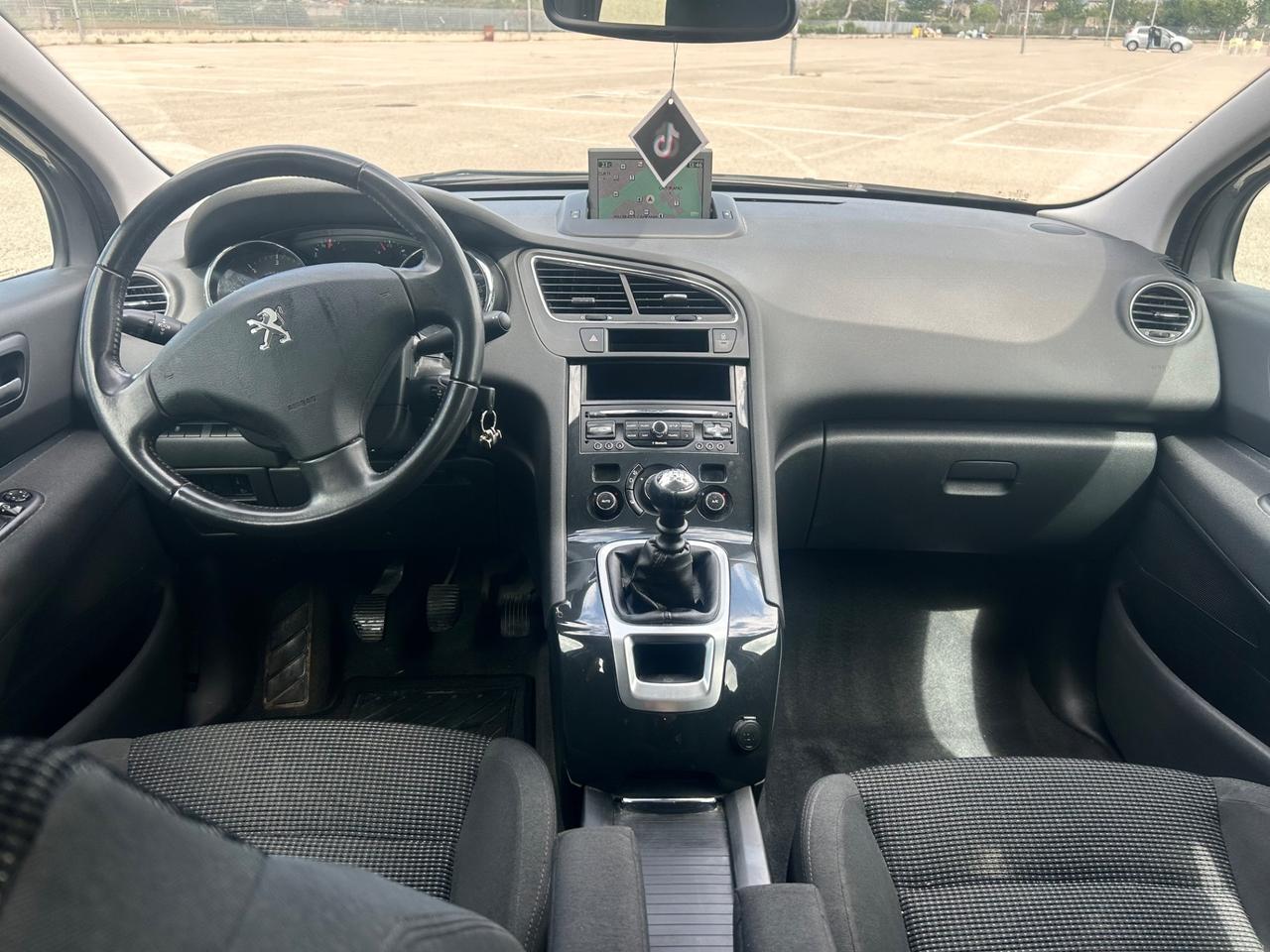 Peugeot 5008 BlueHDi 120 7 Posti