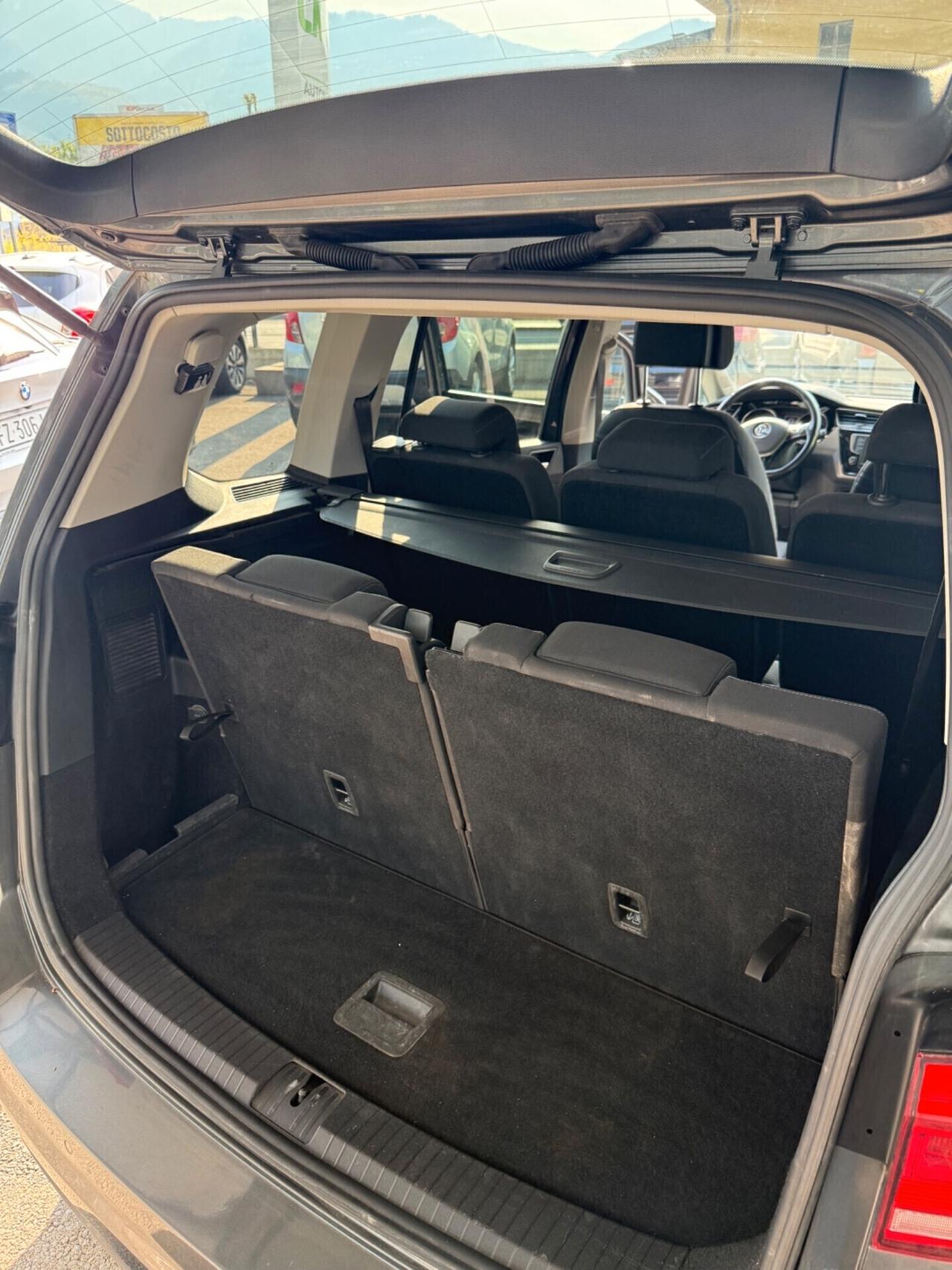 VOLKSWAGEN TOURAN 1.6 TDI 115 CV SCR Executive BlueMotion Technology