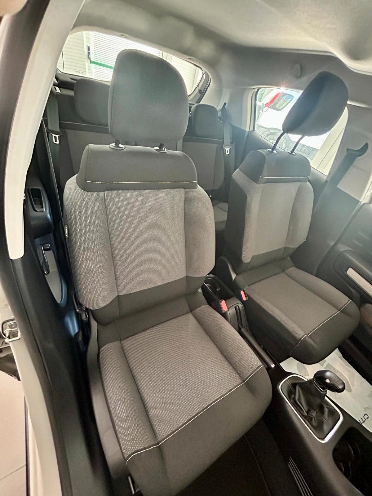 Citroen C3 PureTech 83 S&S C-Series