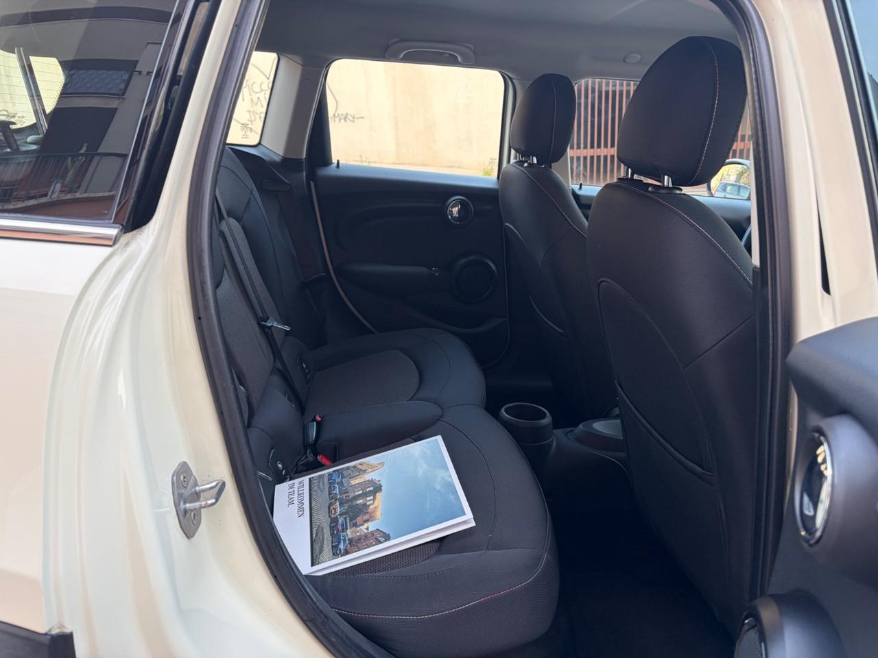 Mini 1.2 One Ideale per neopatentati !!!!!