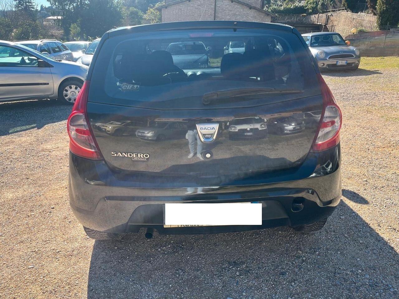 Dacia Sandero 1.4 8V GPL Lauréate ok neo patentati