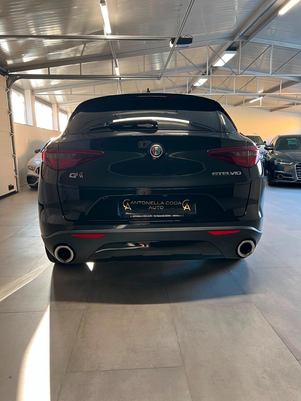 Alfa Romeo Stelvio 2.2 Turbodiesel 210 CV AT8 Q4 Executive