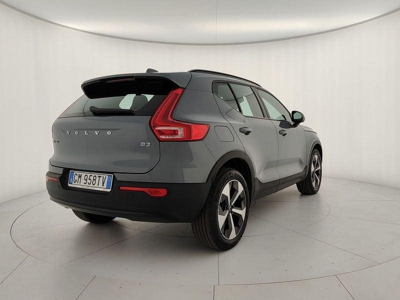 Volvo XC40 B3 automatico!CAR PLAY!NAVI!LED!