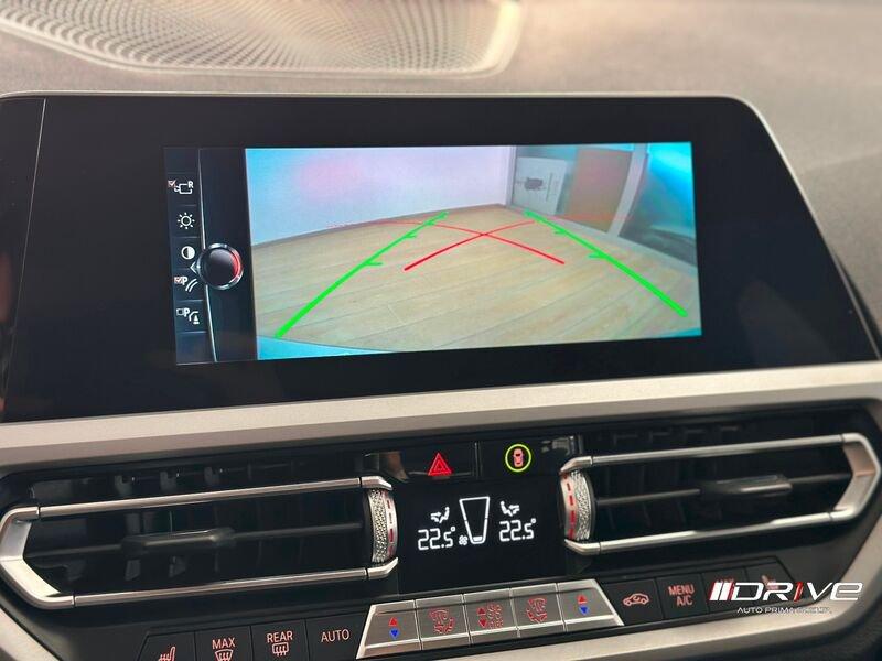 BMW Serie 3 320d xDrive Touring Business Advantage