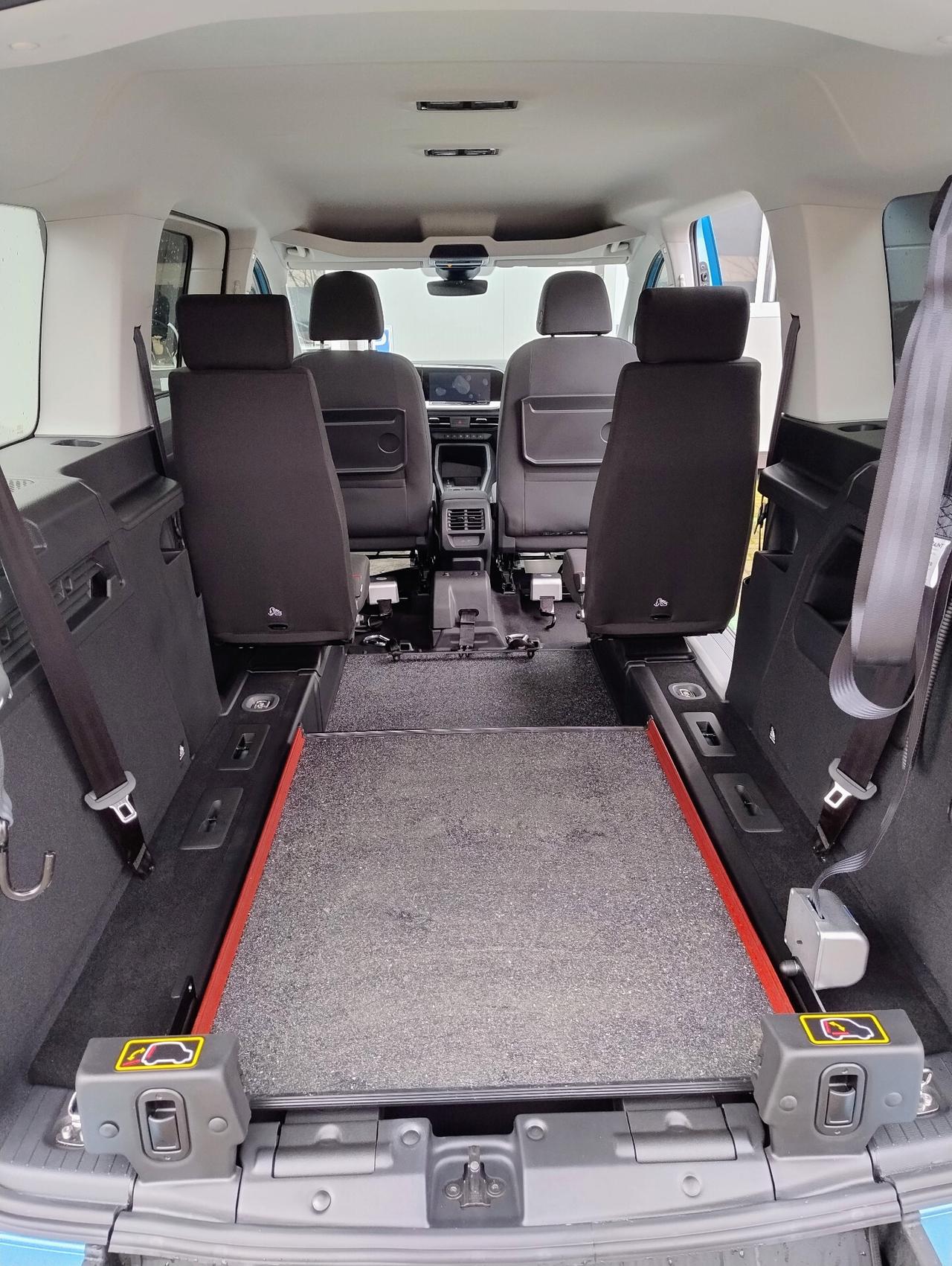 Ford Connect Passo Lungo Trasp disabili Benzina Automatico