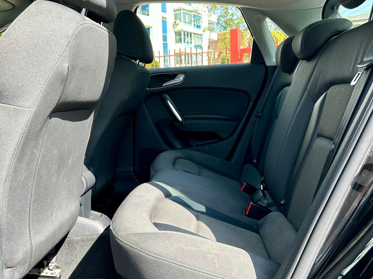 Audi A1 1.6 TDI #7286