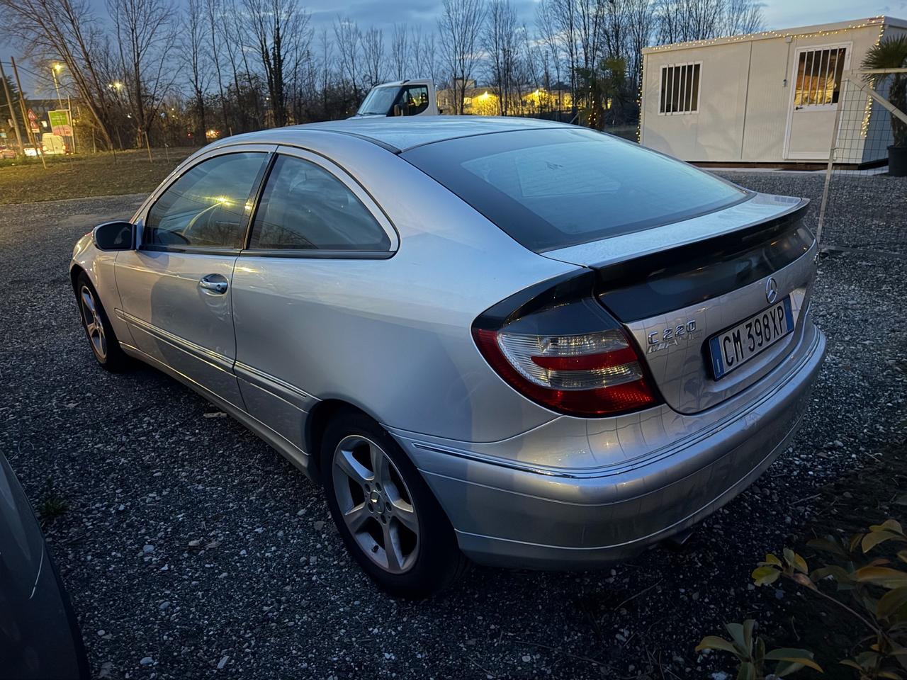 Mercedes-benz C 220 CDI cat Sportcoupé Avantgarde