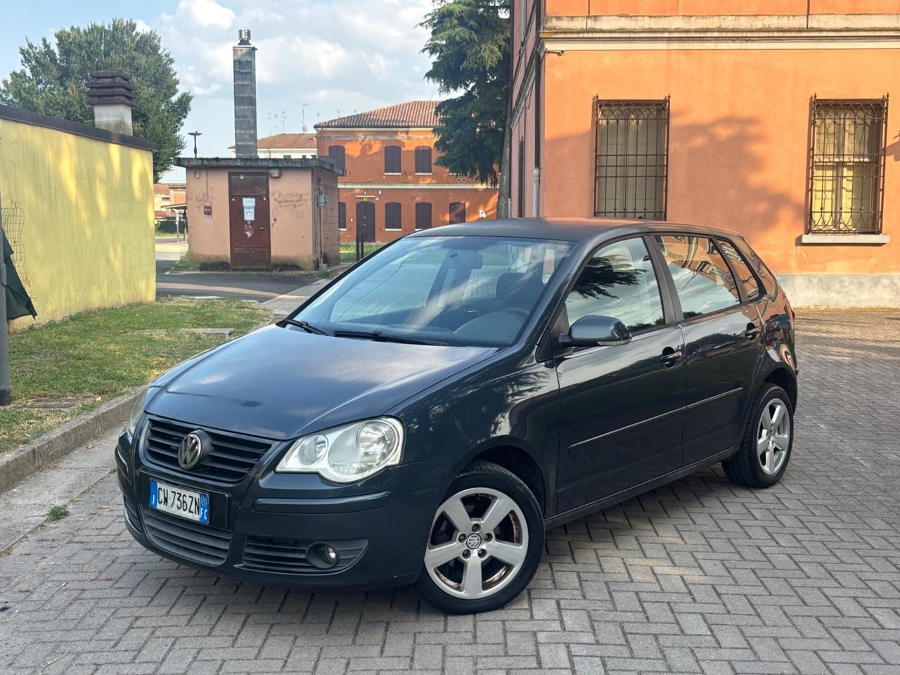 Volkswagen Polo 1.2 5p. Trendline
