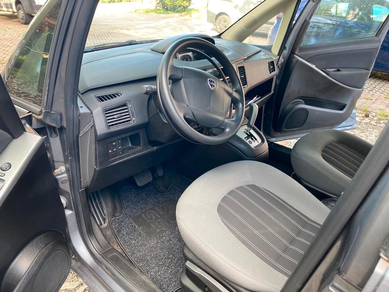 Lancia MUSA 1.4 benzina OK NEOPATENTATI Allestimento uso disabili