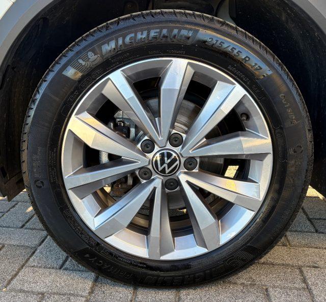 VOLKSWAGEN T-Roc 1.0 TSI Style BlueMotion PREZZO REALE/NEOPATENTATI