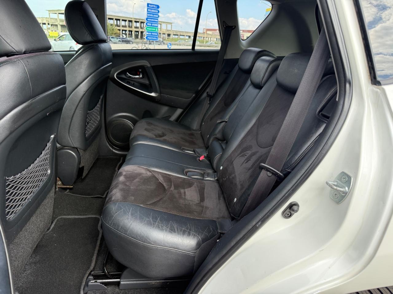 Toyota RAV 4 2.2 D-4D 150 CV 4x4