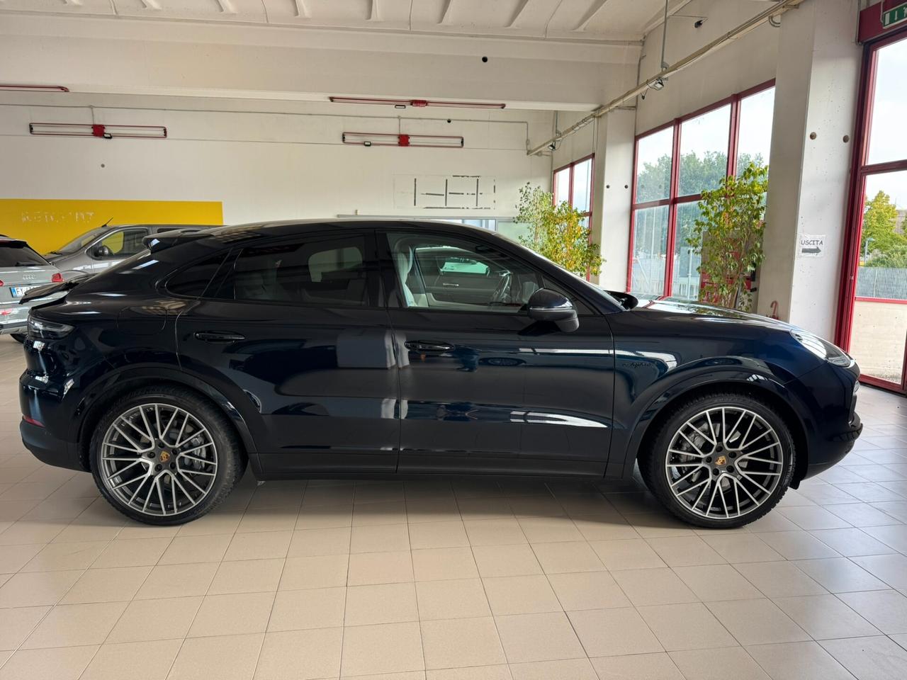 Cayenne Coupé 3.0 V6 E-Hybrid Tetto vetro R.Lega 22"