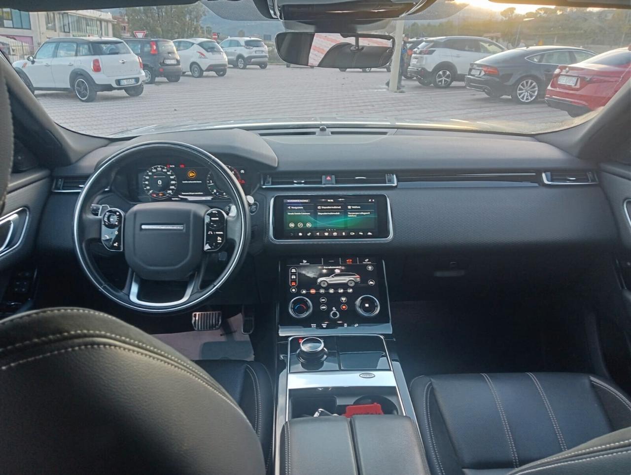 Range Rover Velar 2.0D I4 240 CV R-Dynamic