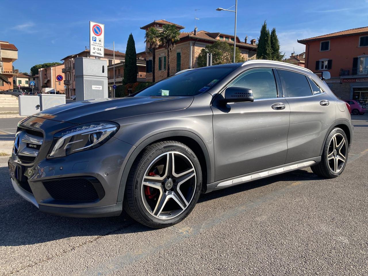 Mercedes-Benz GLA 200 GLA-Clas #7807