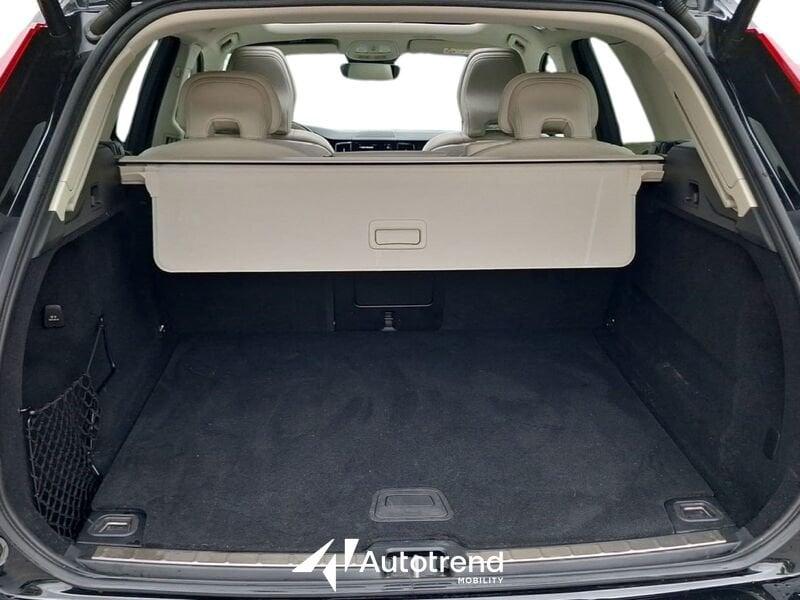 Volvo XC60 B4 197+14 CV AWD Mild Hybrid Diesel Automatico Ultimate Bright