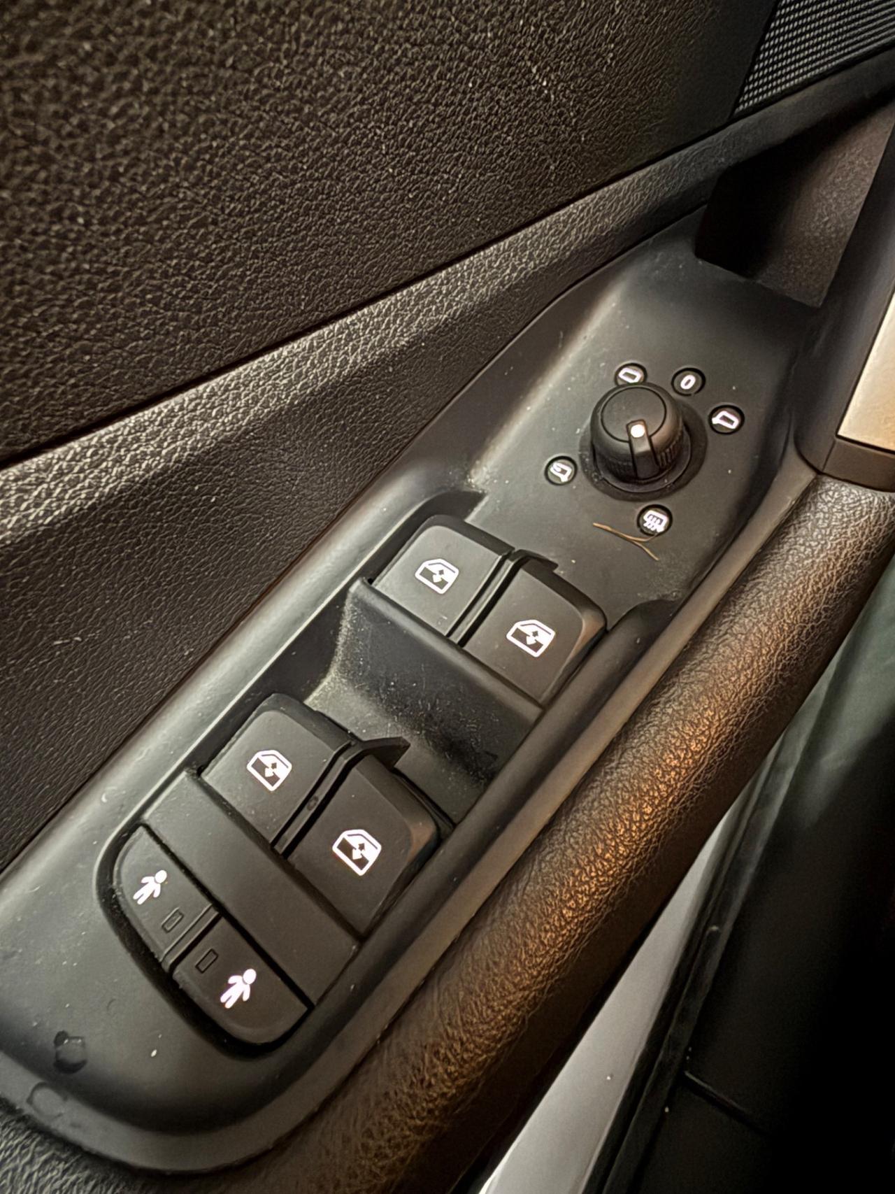 Audi Q2 30 TDI S tronic IDENTITY BLACK COCKPIT MATRIX