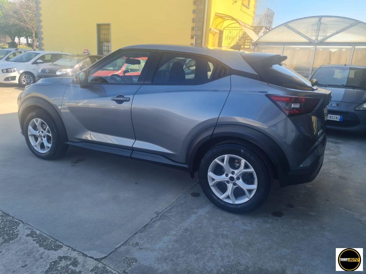 NISSAN - Juke