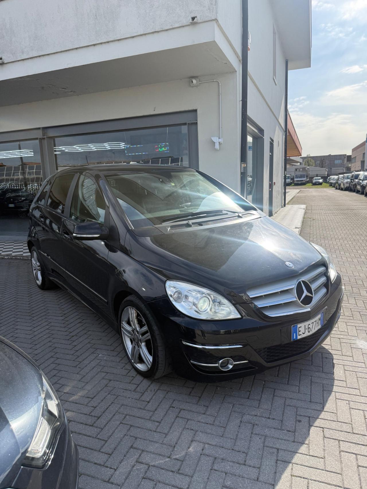 Mercedes-benz B 200 CDI Premium