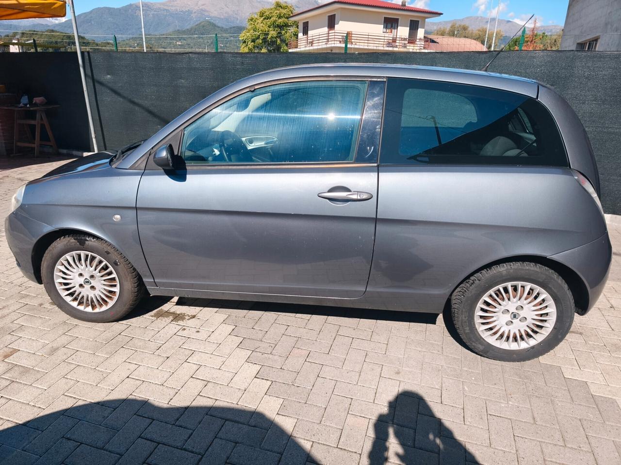 Lancia Ypsilon 1.2 benzina