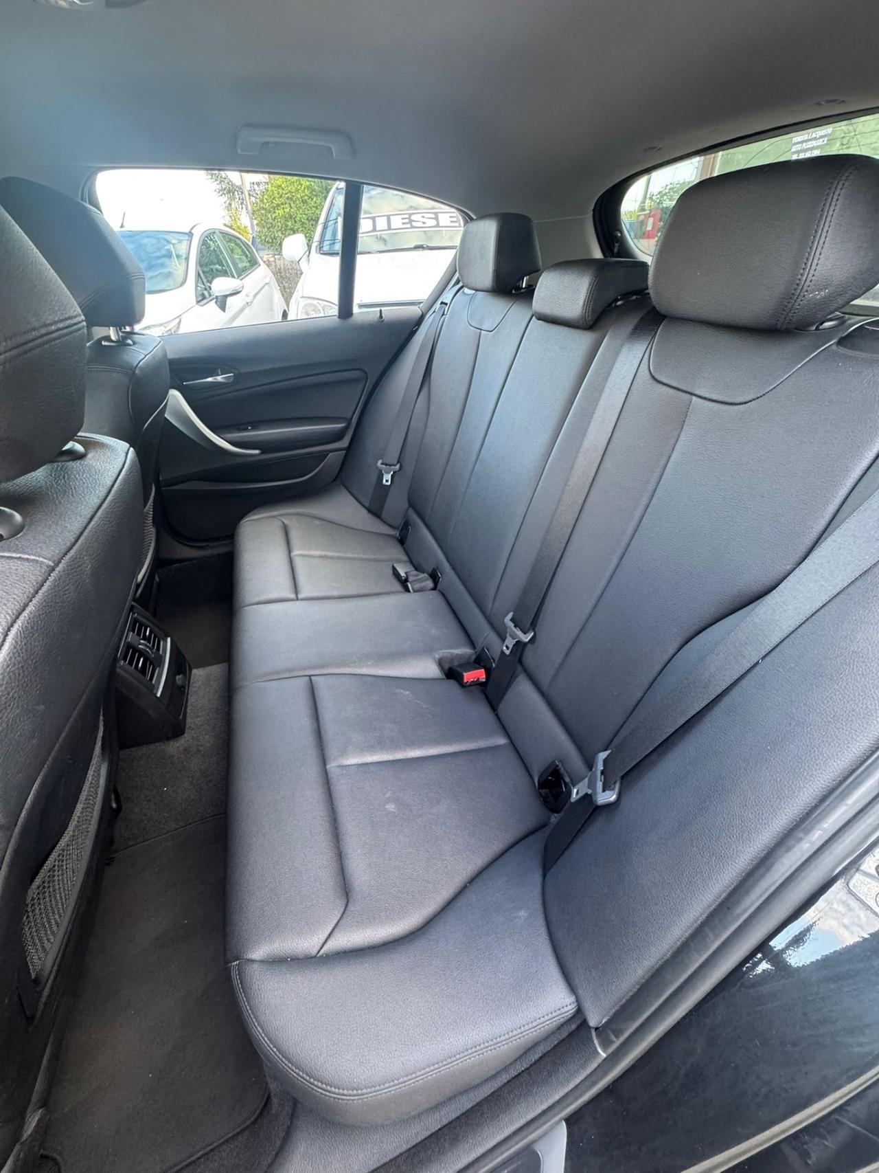 Bmw 114 114d 5p. Unique