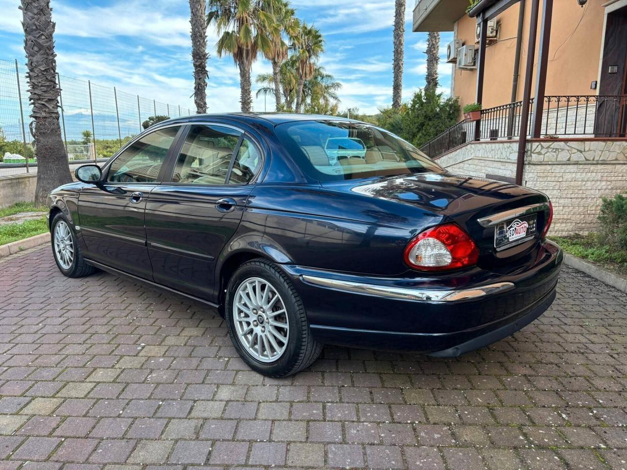 Jaguar X-Type 2.2D cat Classic/