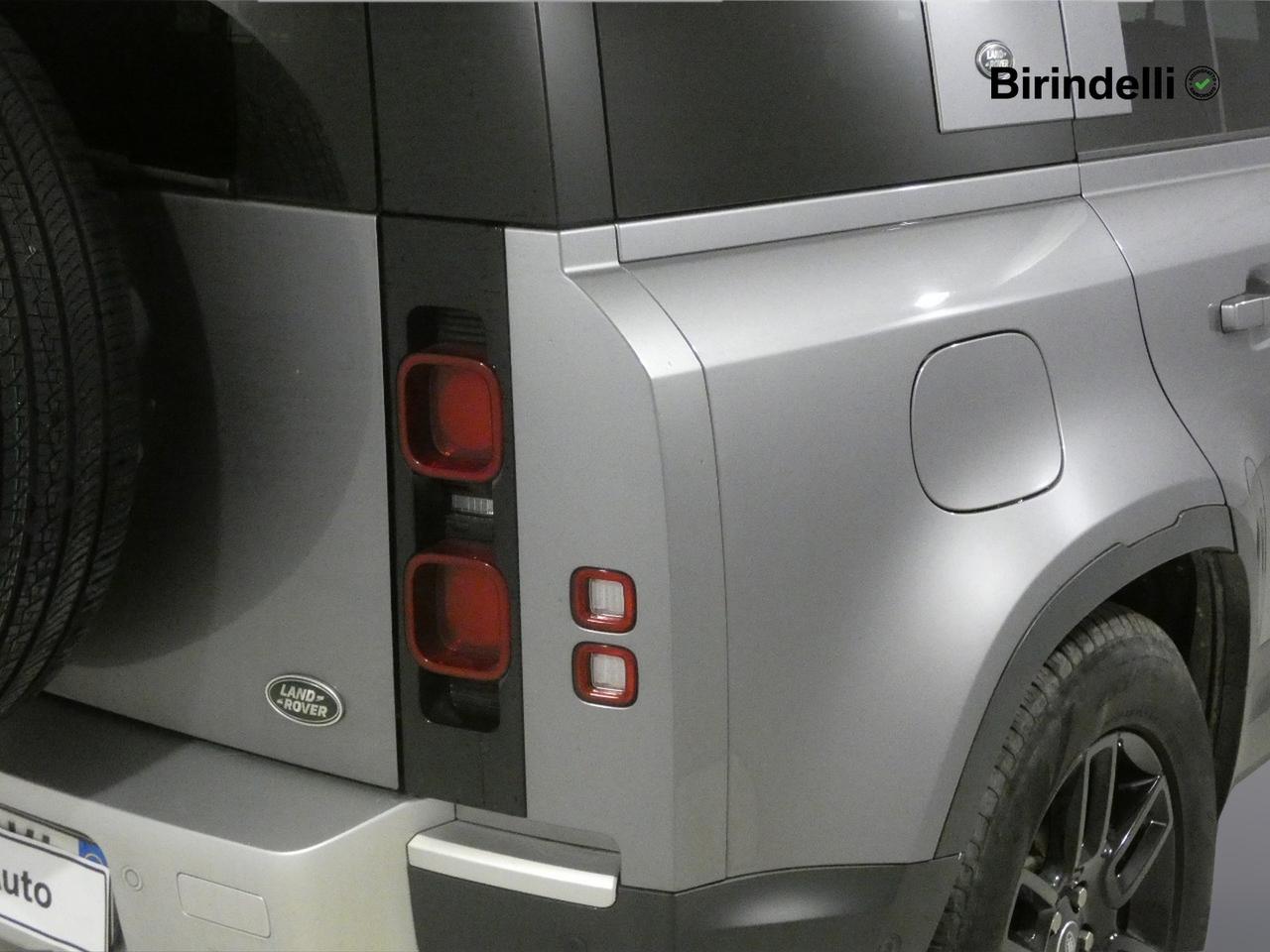LAND ROVER Defender (2019) - Defender 110 3.0D I6 200 CV AWD Auto S
