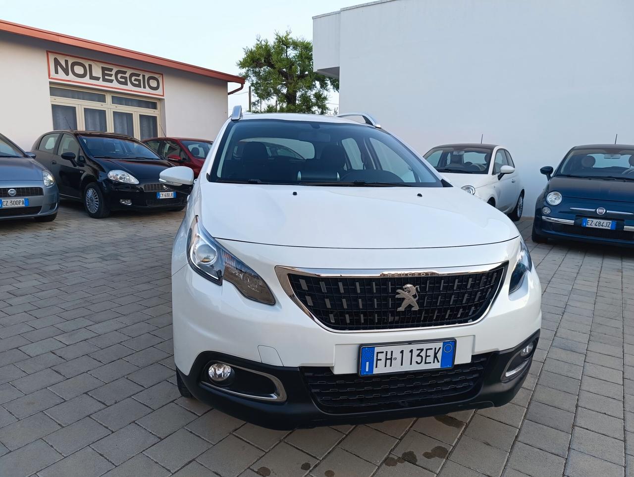 Peugeot 2008 BlueHDi 120 S&S Black Matt